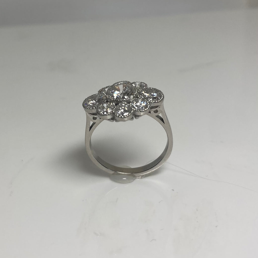 2.50CT VINTAGE STYLE DIAMOND CLUSTER RING
