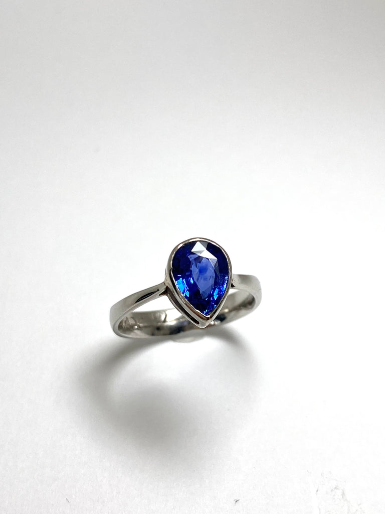 PLATINUM 1.69CT TEAR DROP ROYAL BLUE SAPPHIRE RING