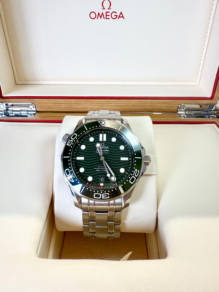 OMEGA SEAMASTER DIVER 300M 2022