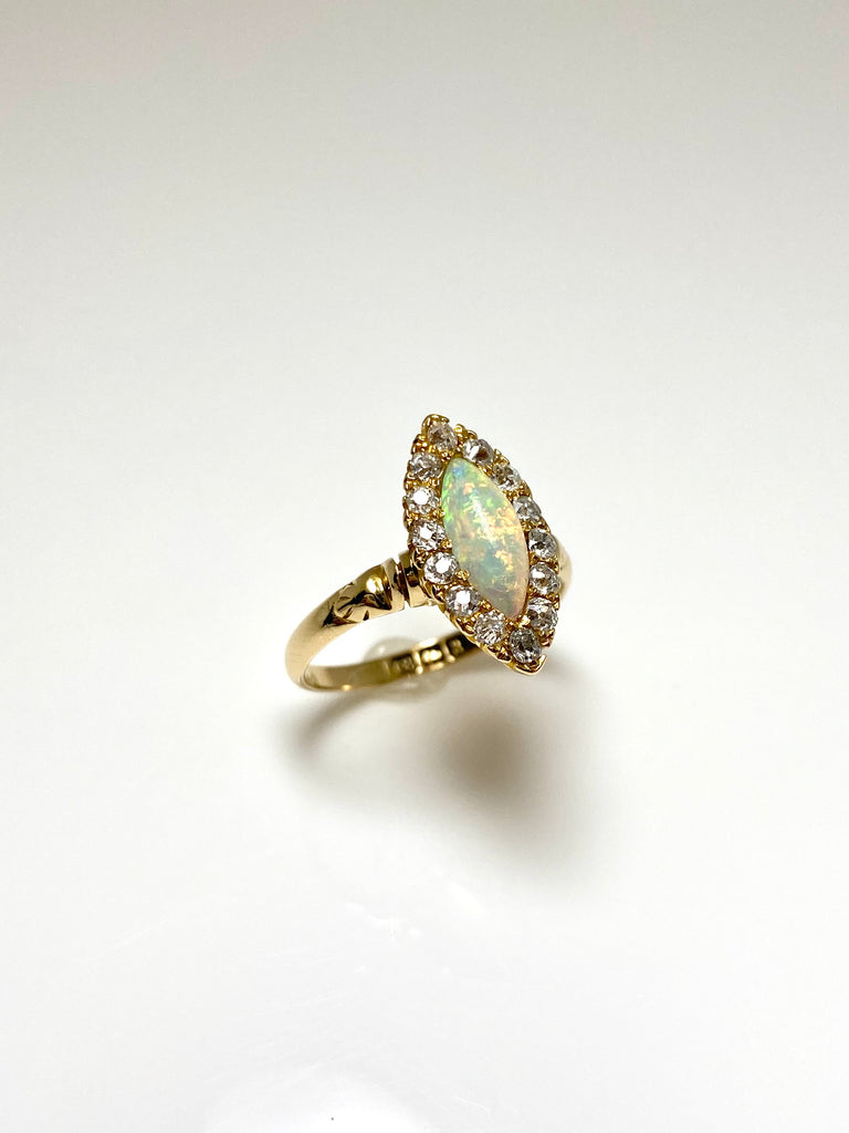 18CT VICTORIAN DIAMOND AND OPAL RING