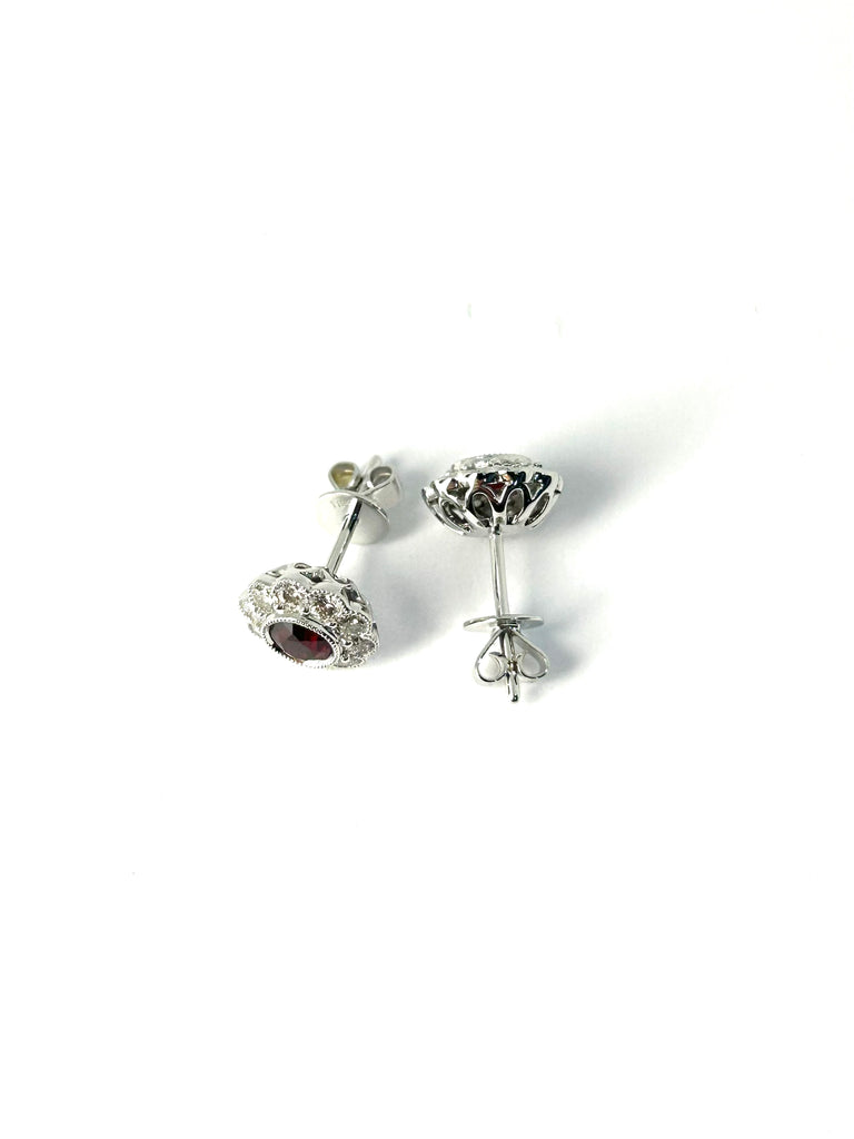 18CT WHITE GOLD RUBY AND DIAMOND RING