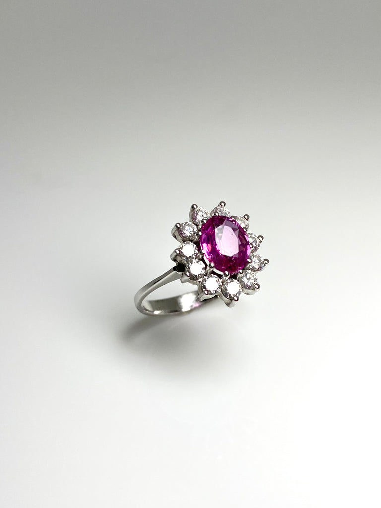 14CT WHITE GOLD 1.55CT HOT PINK SAPPHIRE CLUSTER RING