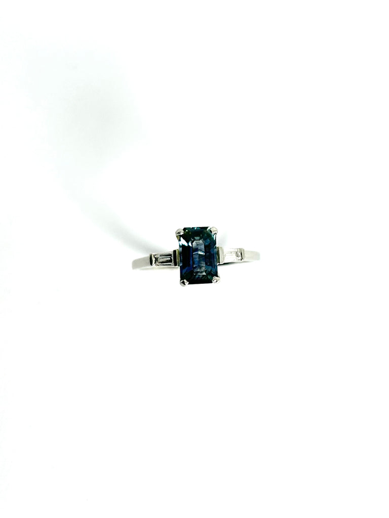 PLATINUM 2.15CT TEAL SAPPHIRE TRILOGY RING