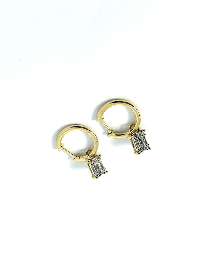 18CT 38PTS EMERALD CUT DIAMOND DROP HUGGIES IN YELLOW GOLD