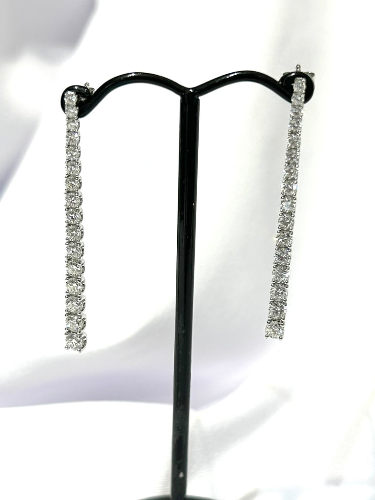 18CT WHITE GOLD 2.33CT DIAMOND DROPPERS