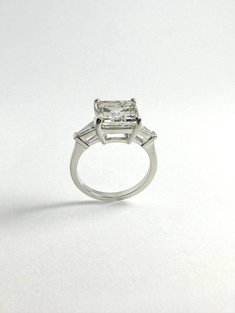 PLATINUM 5.20CT ASSCHER CUT DIAMOND RING WITH DIAMOND SHOULDERS