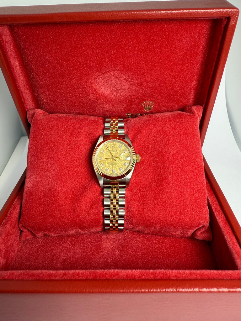 ROLEX DATEJUST 26MM DIAMOND DOT DIAL