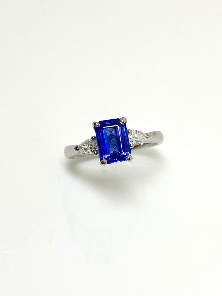 1.45CT TANZANITE AND 28PTS DIAMOND PLATINUM RING