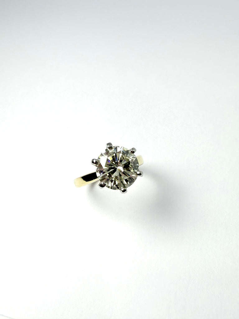 18CT 3.59CT ROUND BRILLIANT CUT DIAMOND SOLITAIRE RING