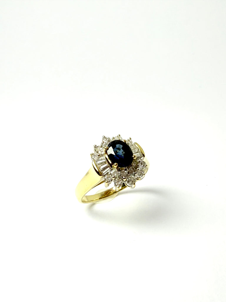 18CT SAPPHIRE AND DIAMOND CLUSTER RING