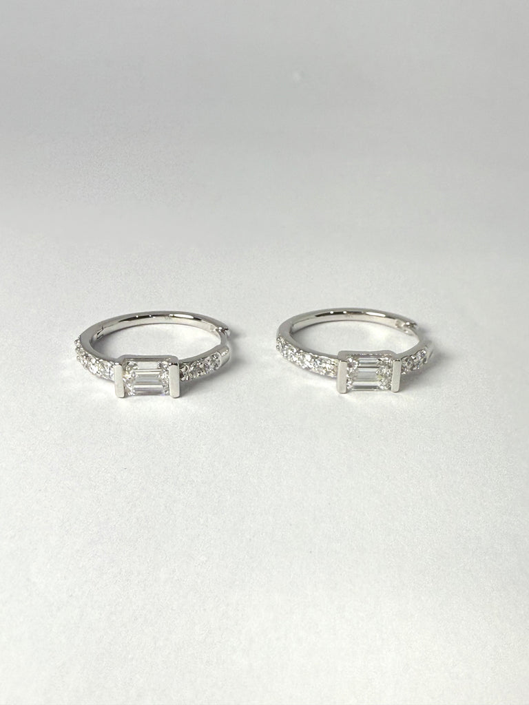 9CT 2.15CT VARI CUT LAB DIAMOND HOOPS