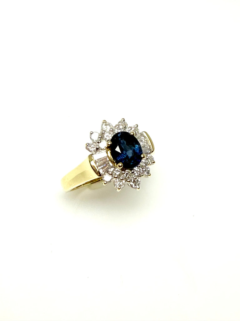 18CT 1.00CT THAILAND SAPPHIRE AND DIAMOND CLUSTER RING