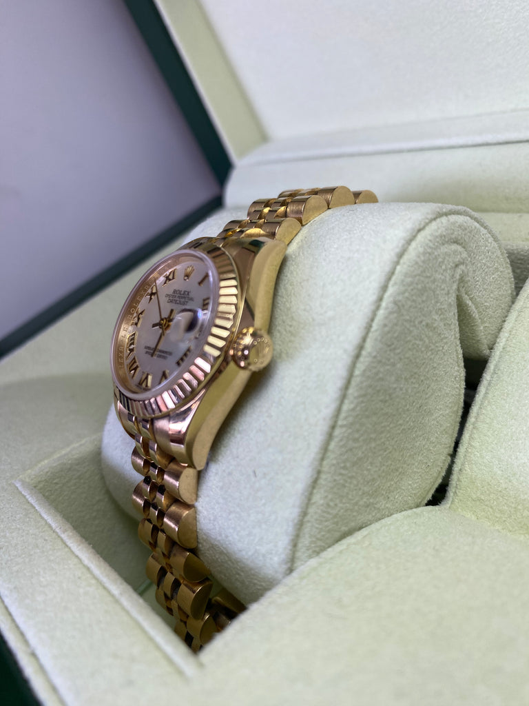 ROLEX OYSTER PERPETUAL 18CT GOLD 26MM