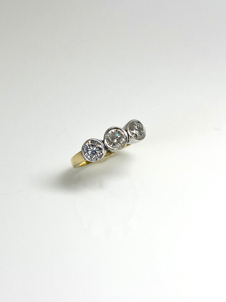 3 STONE RUB OVER 1.50CT ROUND BRILLIANT CUT DIAMOND RING