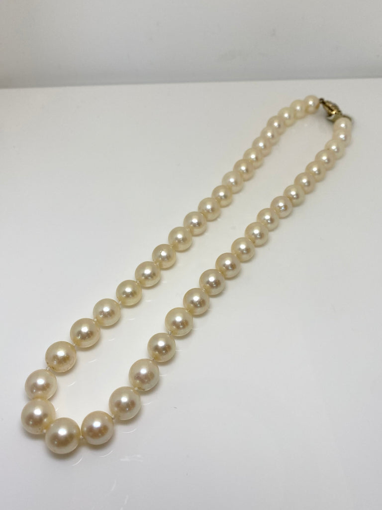 VINTAGE 16'' CULTURED PEARL NECKLACE