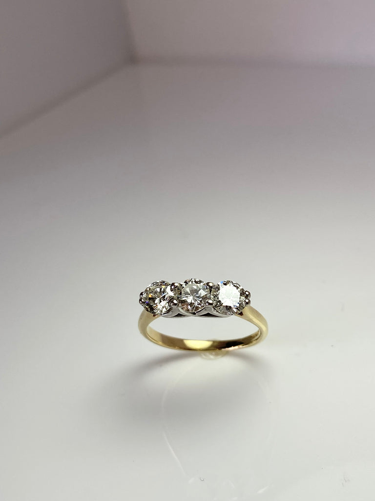 18CT DIAMOND TRILOGY RING 1.50CT TOTAL