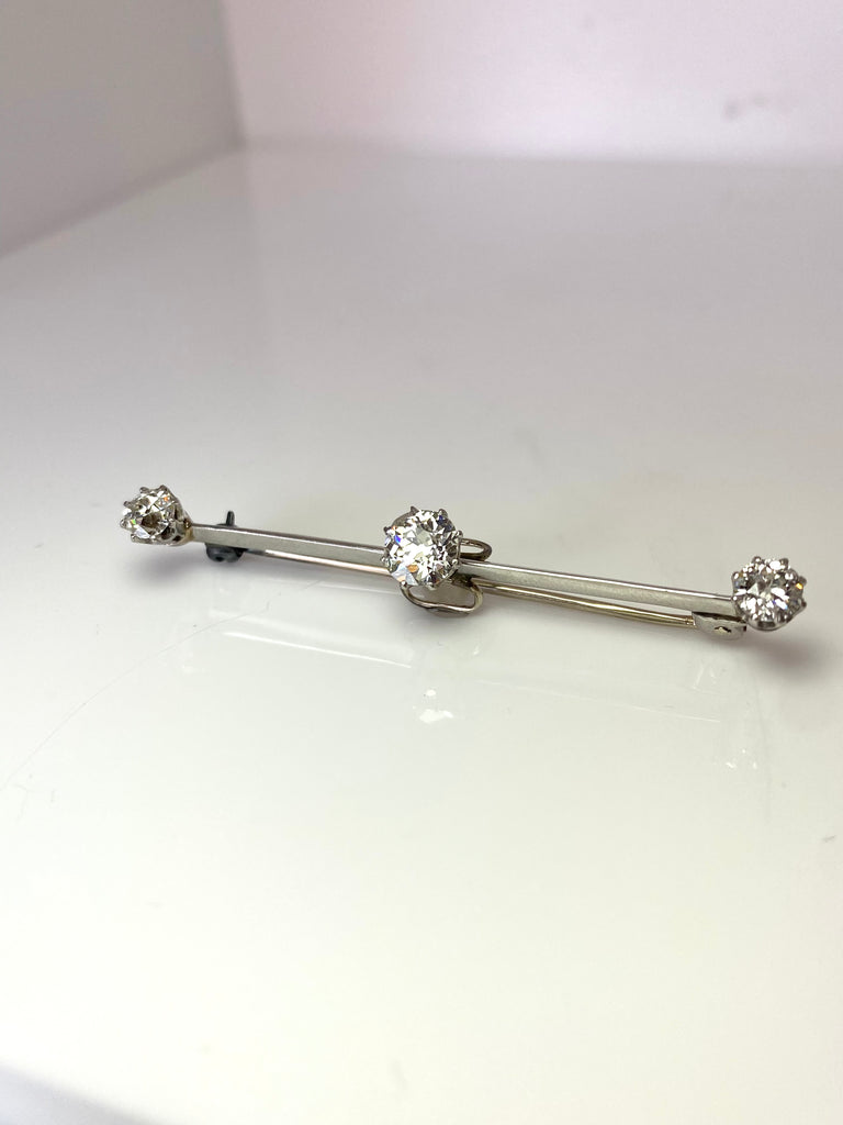 2.10CT OLD EUROPEAN CUT DIAMOND VINTAGE BROOCH