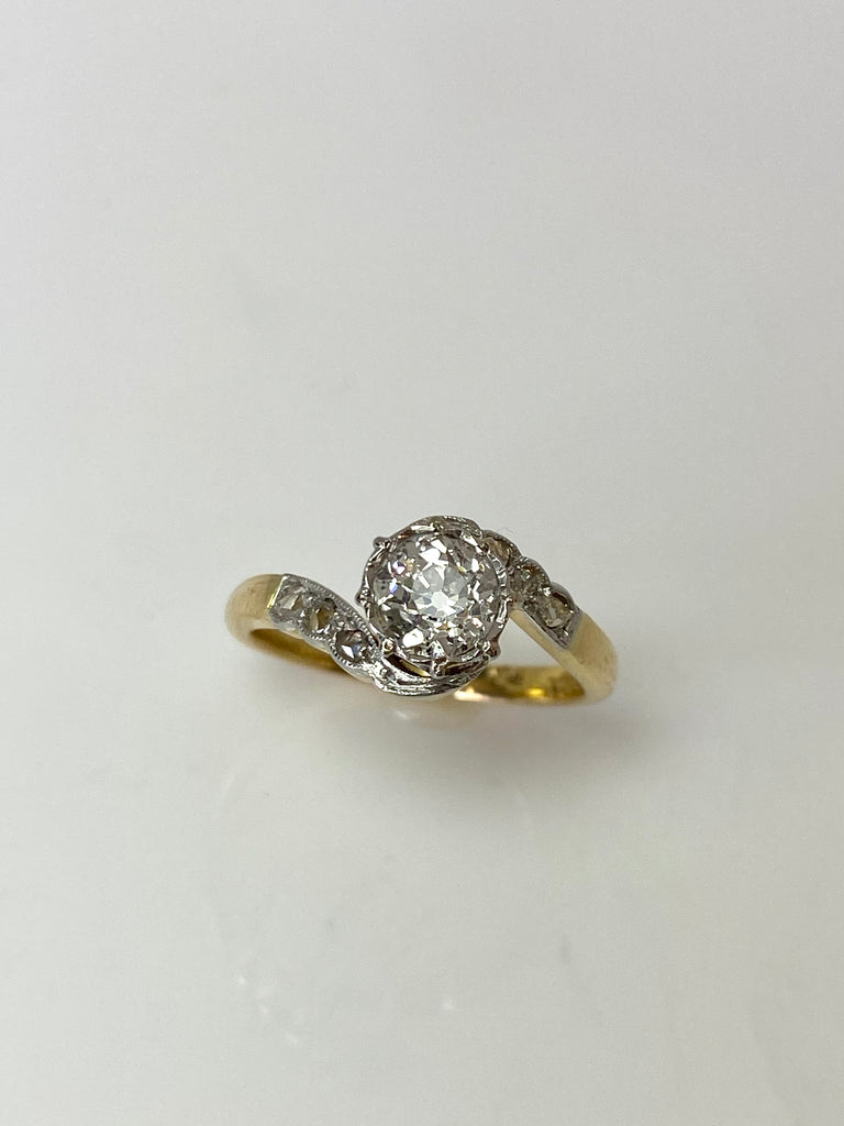 18CT 60PT TWIST OLD CUT DIAMOND RING
