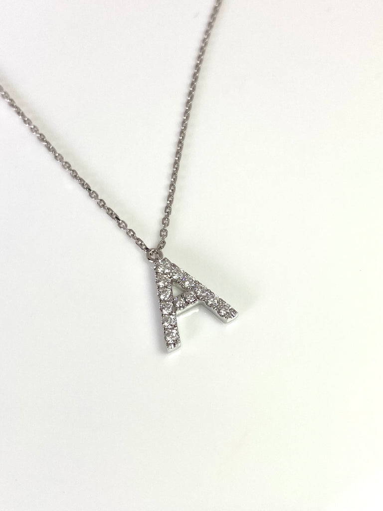 18CT WHITE GOLD DIAMOND INITIAL NECKLACE