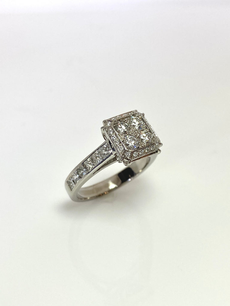 18CT WHITE GOLD 1.50CT MULTI STONE DIAMOND RING