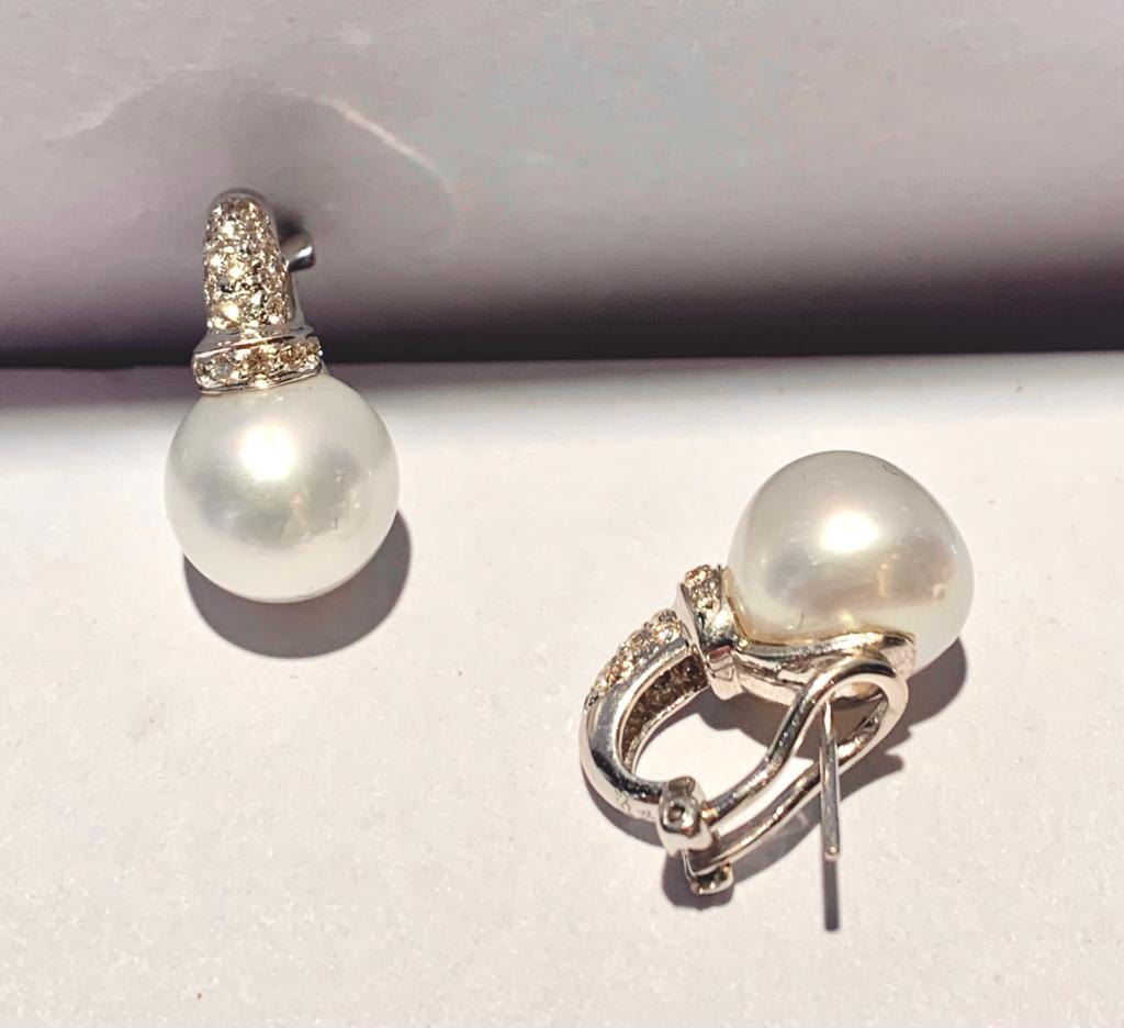 18K PEARL AND DIAMOND EARRINGS