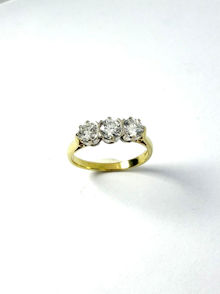 18CT 1.00CT DIAMOND TRILOGY RING