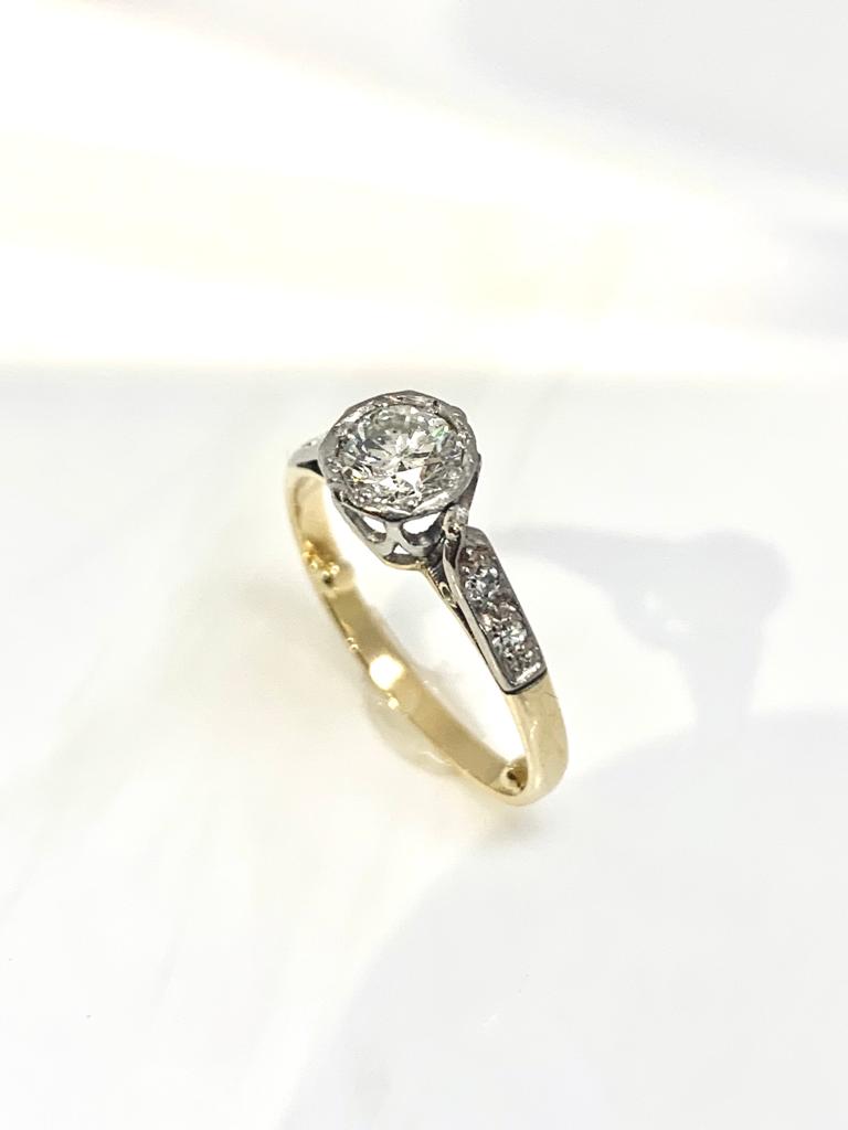 VINTAGE 18K AND PLATINUM OLD EUROPEAN CUT 33PT DIAMOND SOLITAIRE RING