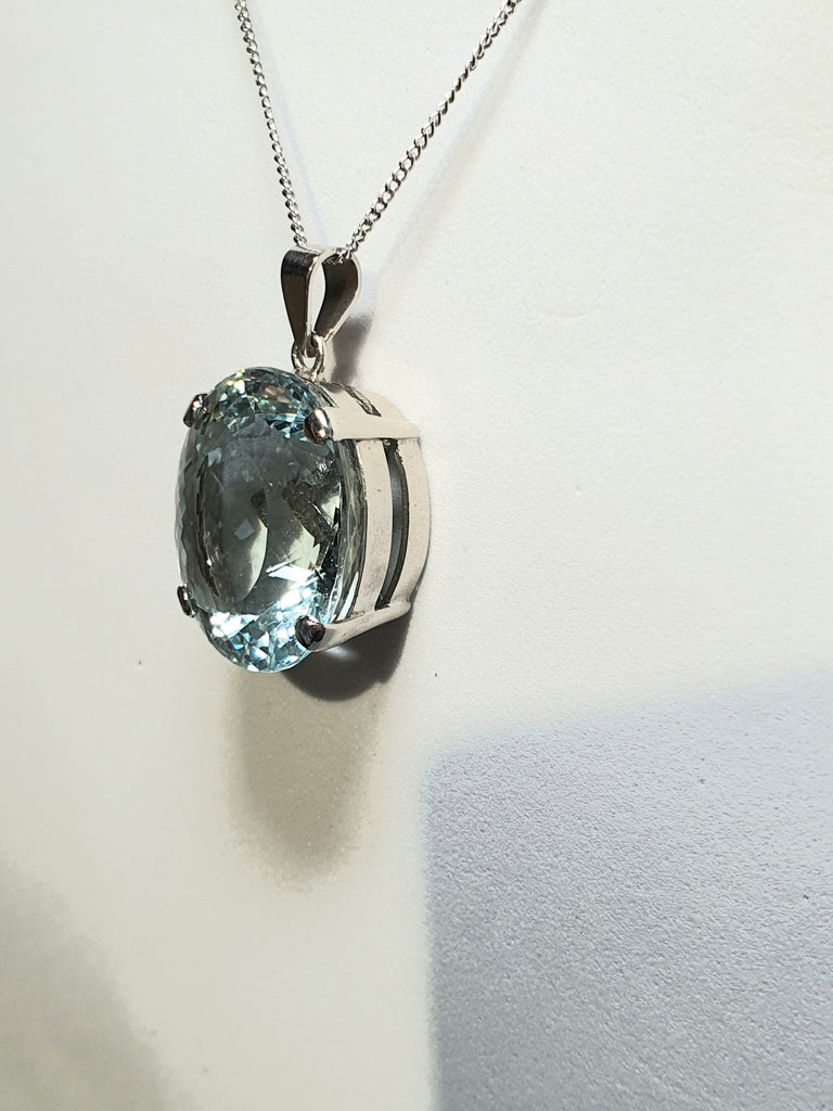 32.48CT AQUAMARINE HANDMADE PENDANT