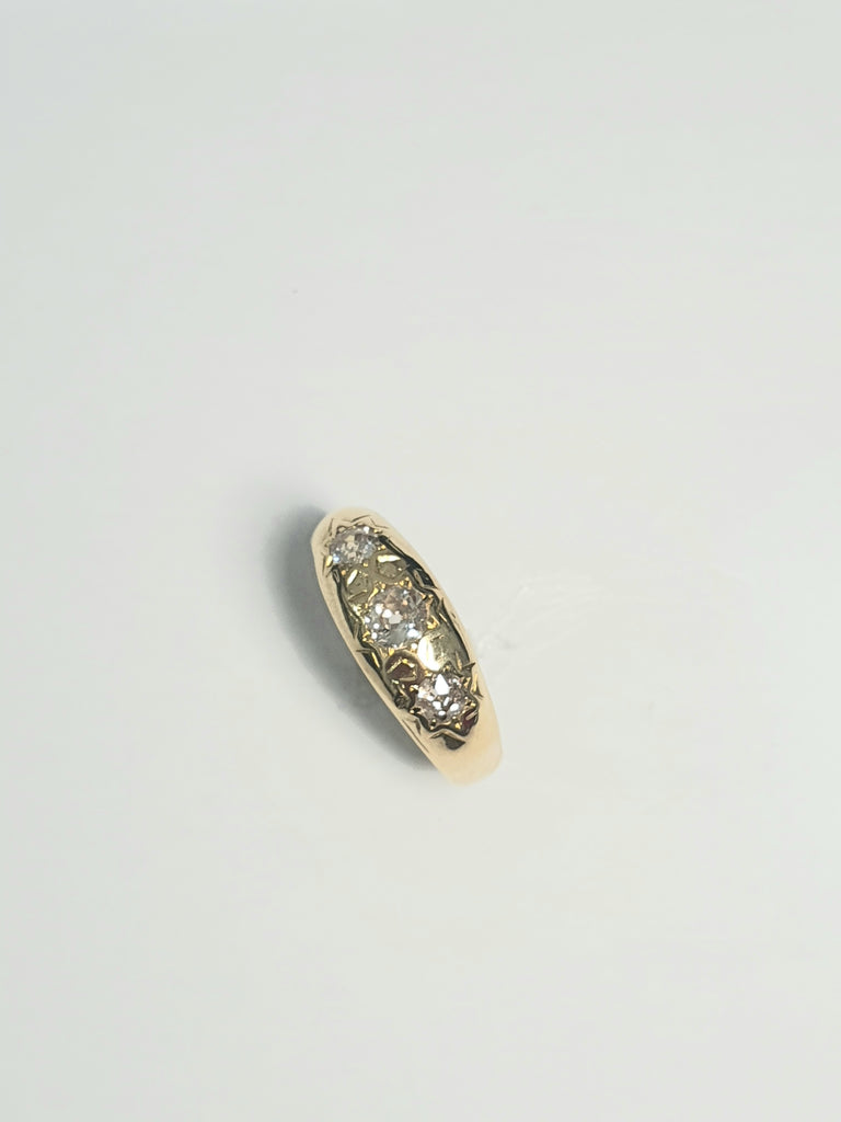 18CT YELLOW GOLD  3 STONE VICTORIAN OLD CUT DIAMOND 70PTS TOTAL