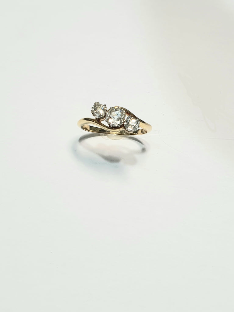 18CT GOLD 80PTS VICTORIAN OLD CUT DIAMONDS CIRCA 1880