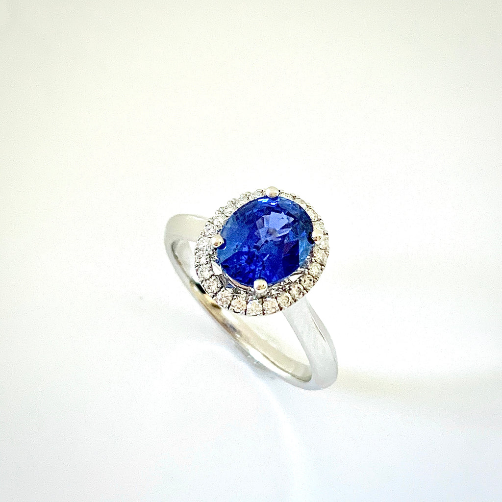 NEW 2.58CT ROYAL BLUE SAPPHIRE AND DIAMOND HALO RING