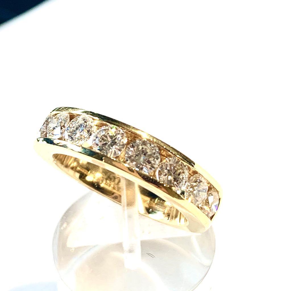 18CT GOLD 1.50CT CHANNEL SET DIAMOND ETERNITY RING