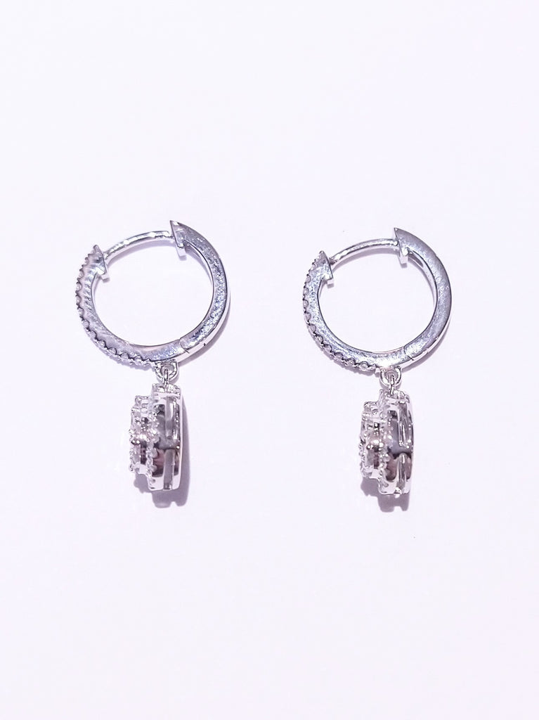 DIAMOND CLUSTER IN 18K WHITE GOLD DROP EARRINGS