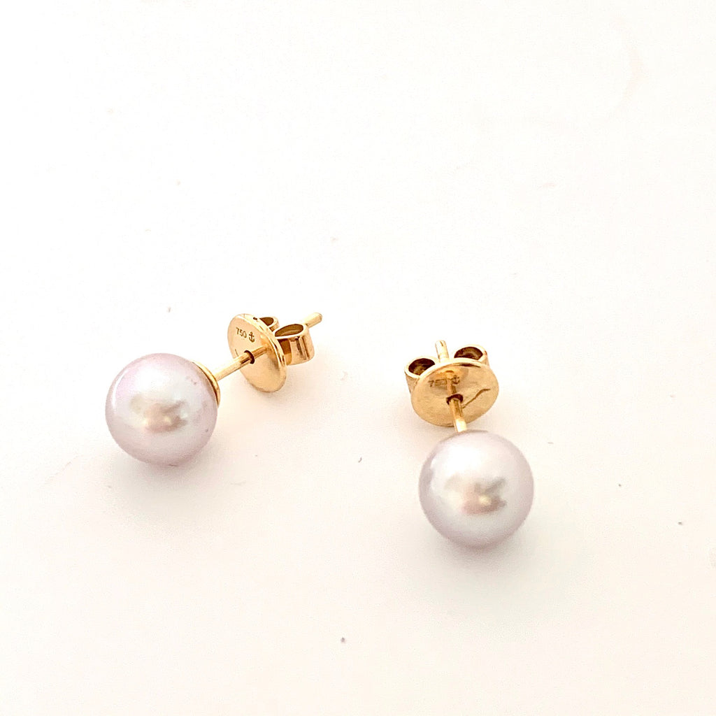 18CT GOLD CULTURED 7.5MM GREY PEARL STUD EARRINGS