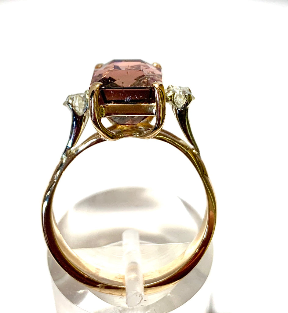 HANDMADE 18CT BI COLOUR TOURMALINE AND DIAMOND THREE STONE RING