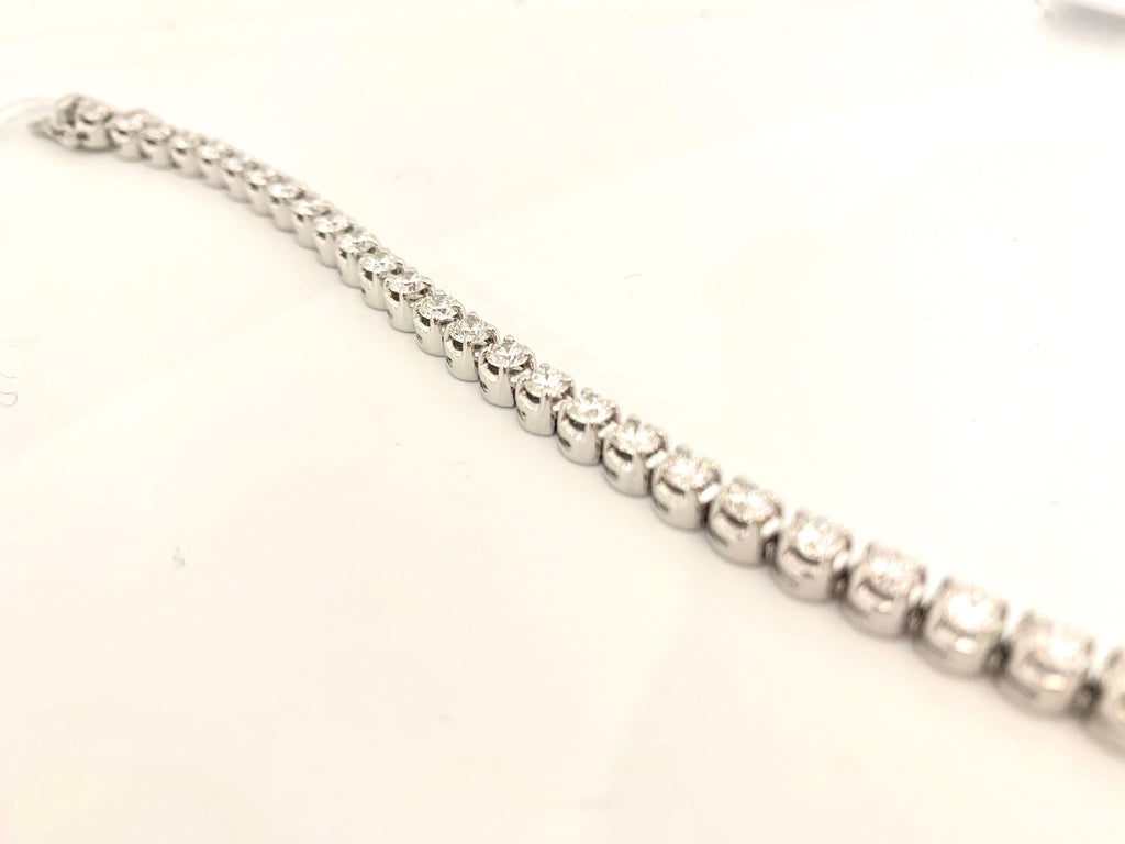 18CT WHITE GOLD CLASSIC DIAMOND TENNIS BRACELET 6.25CTS