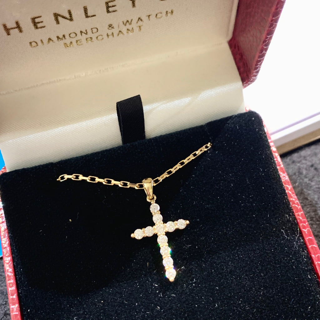 18CT DIAMOND CROSS 0.50CT