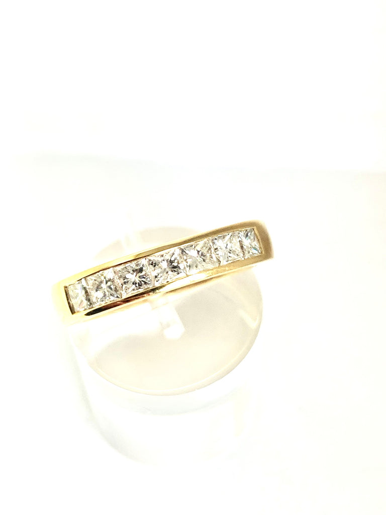 18CT PRINCESS CUT 1.00CTS DIAMOND ETERNITY RING