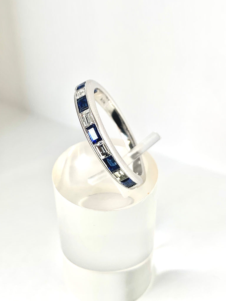 18CT SAPPHIRE & DIAMOND BAGUETTE ETERNITY RING