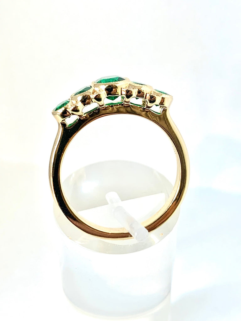 18CT EMERALD & DIAMOND VINTAGE STYLE RING