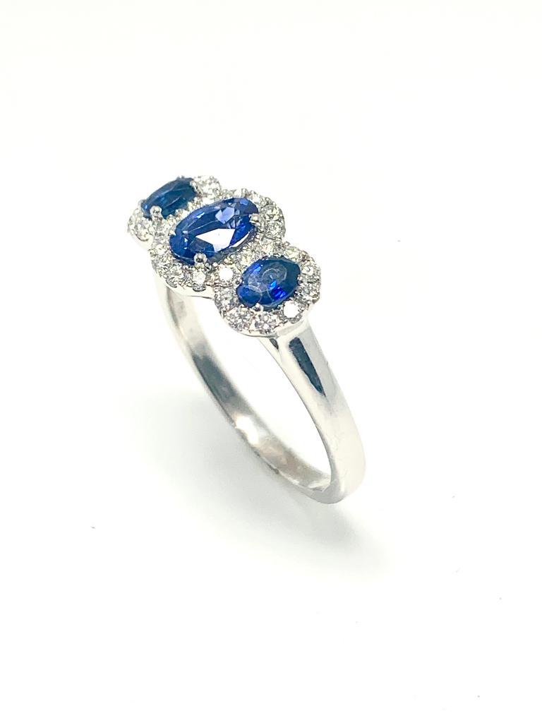 18CT SAPPHIRE AND DIAMOND TRILOGY RING